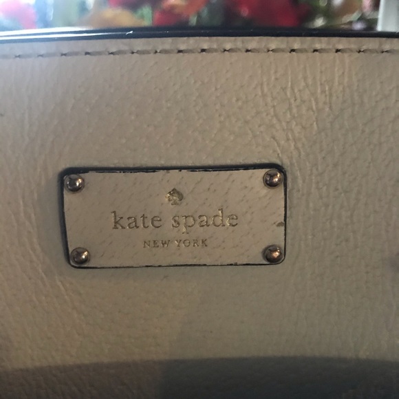 Excellent condition Kate Spade Grove street Caley - Picture 7 of 8